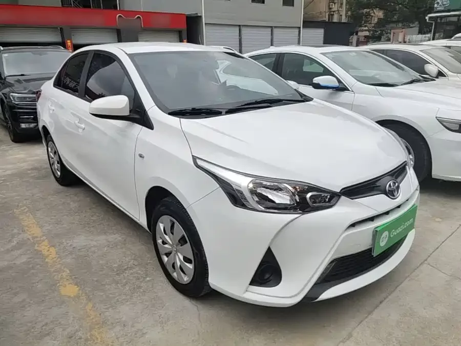 Toyota YARiS L Enjoy