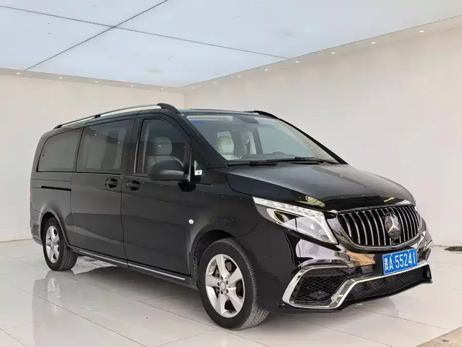 Mercedes Benz Vito