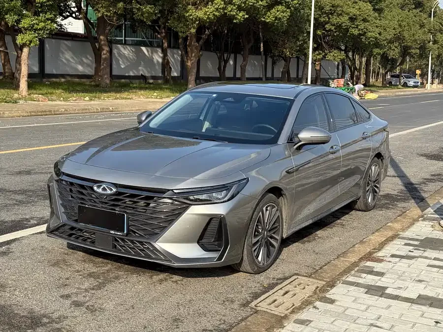 Chery Arrizo 8
