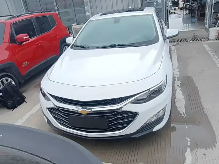Chevrolet Malibu XL