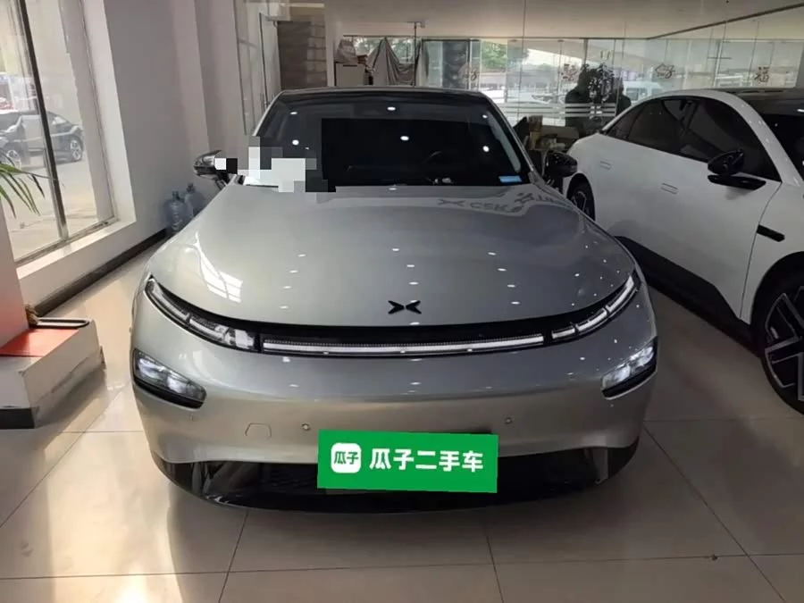 Xpeng P7
