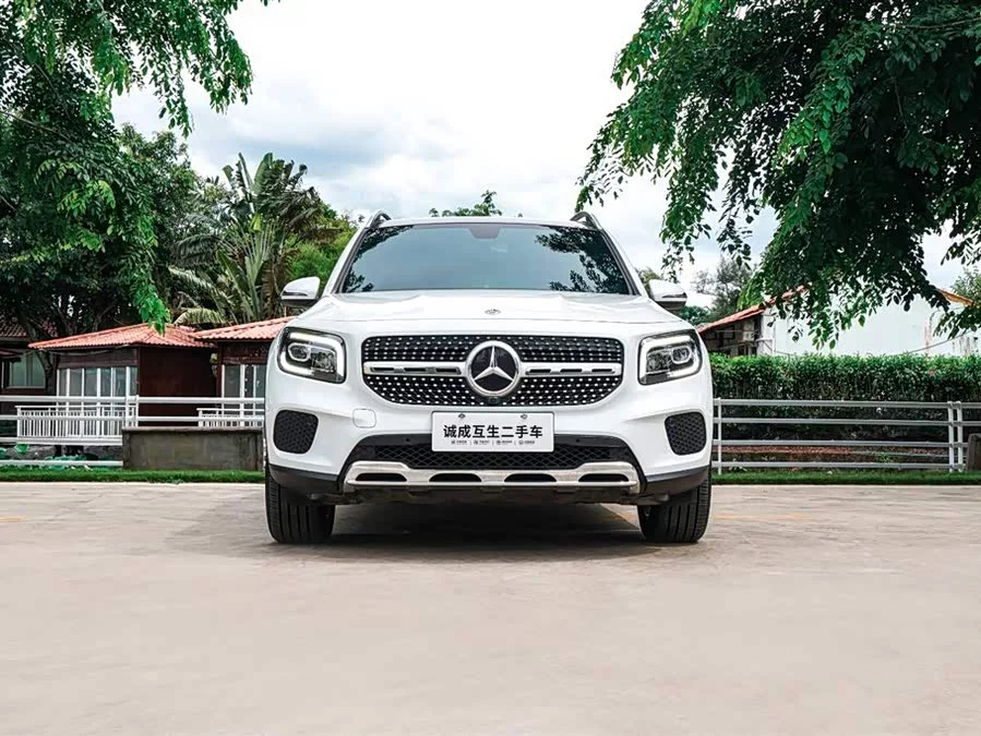 Mercedes Benz GLB