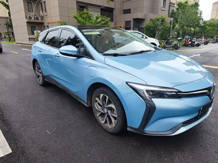 Buick Weilan 6