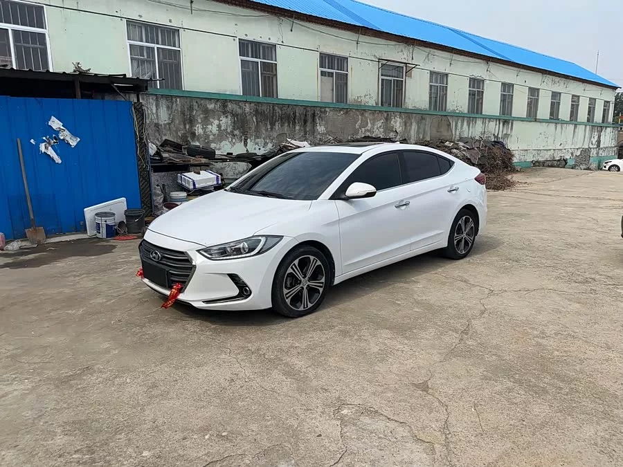 Hyundai elantra