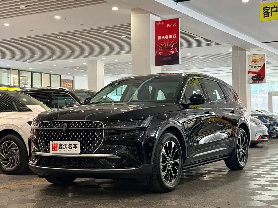 Lincoln Navigator