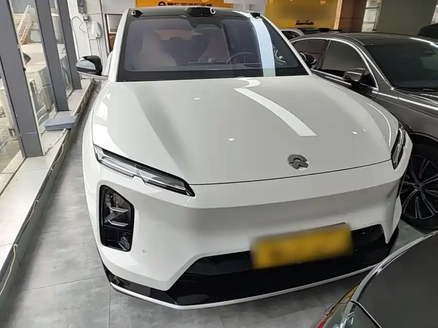 NIO EC6