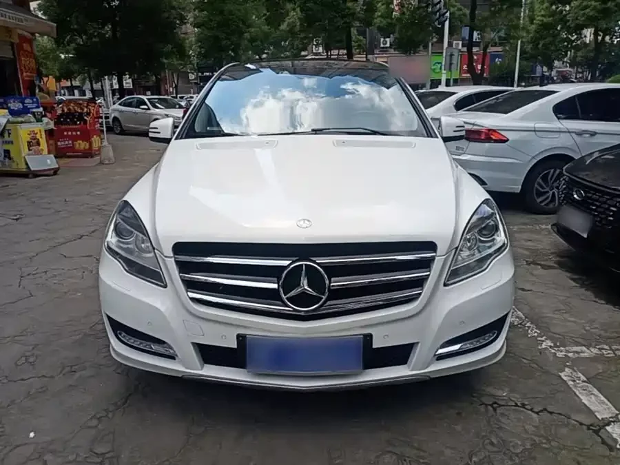 Mercedes Benz R-rated