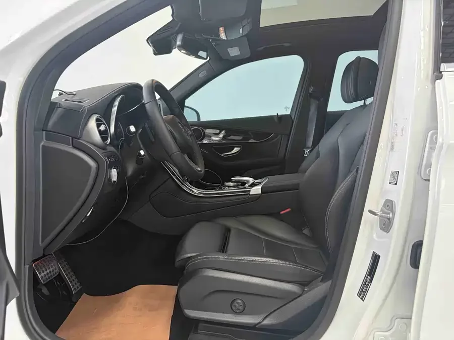 Mercedes Benz GLC