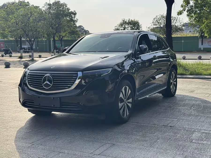 Mercedes Benz EQC