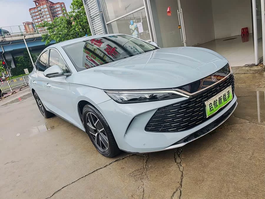 BYD Qin L
