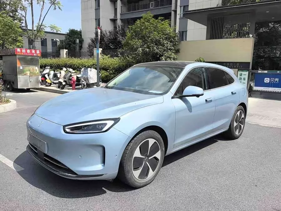 AITO Wenjie M5