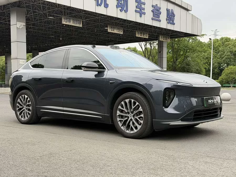 NIO EC6