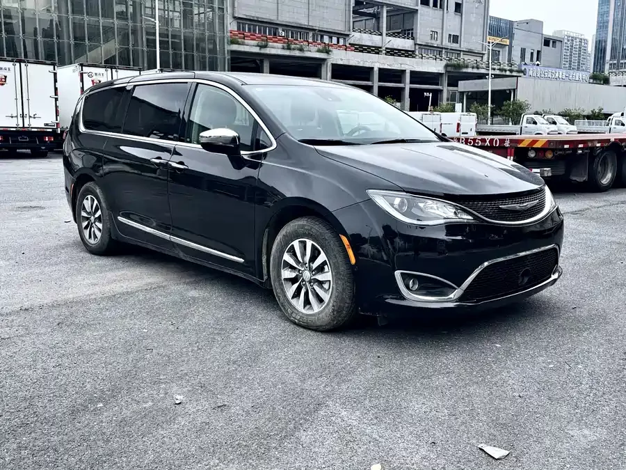 Chrysler Grand Voyager PHEV