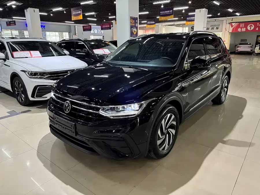 Volkswagen Tiguan L