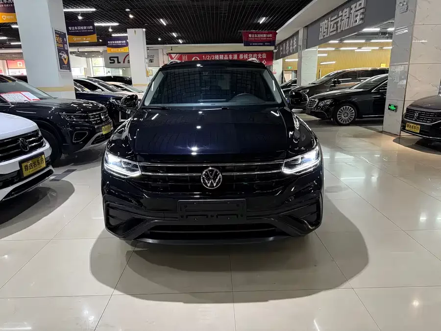 Volkswagen Tiguan L