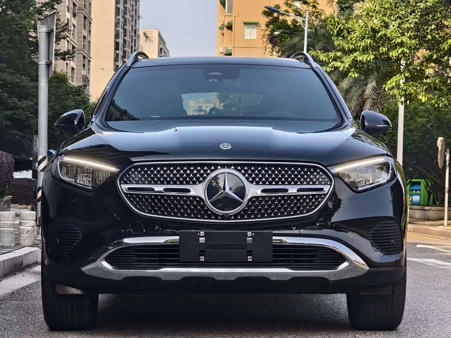 Mercedes Benz GLC