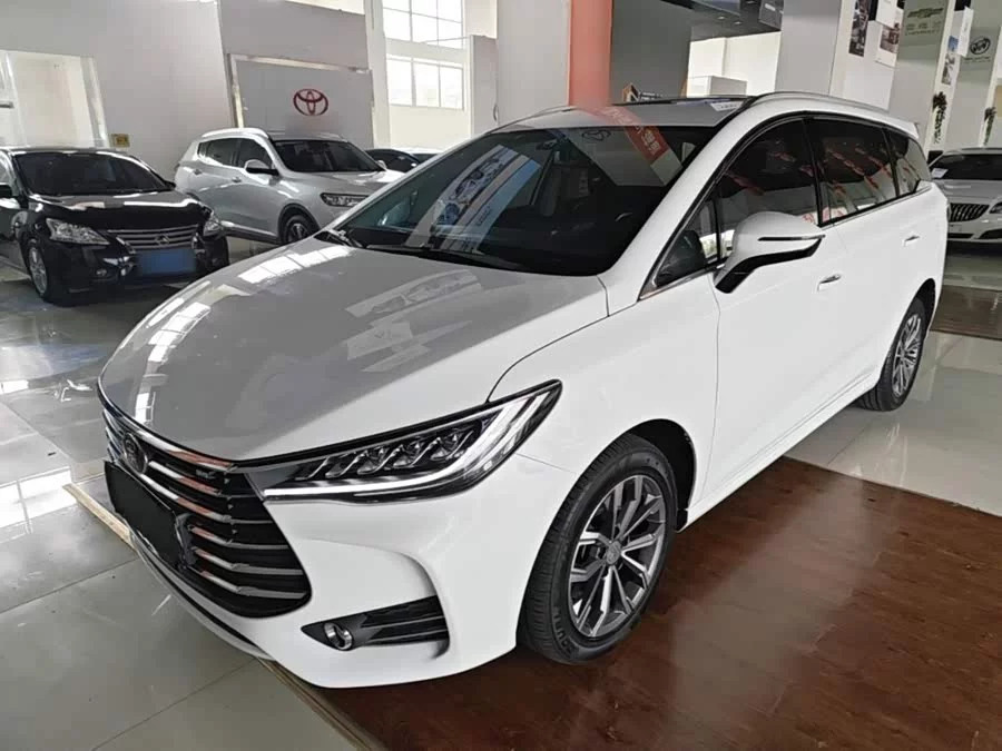 BYD Song MAX