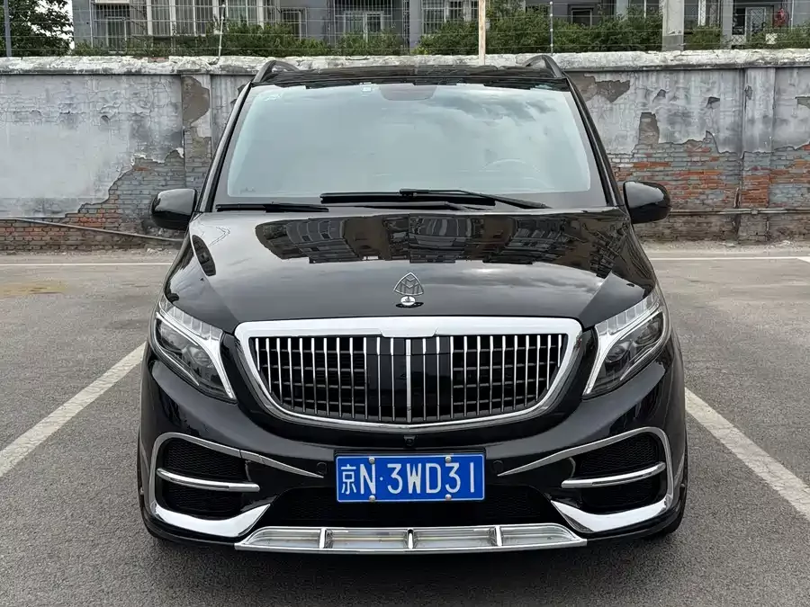 Mercedes Benz Vito