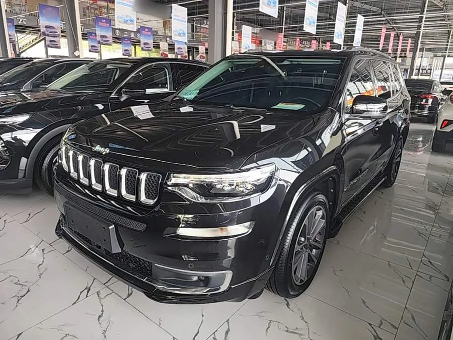 Jeep Commander
