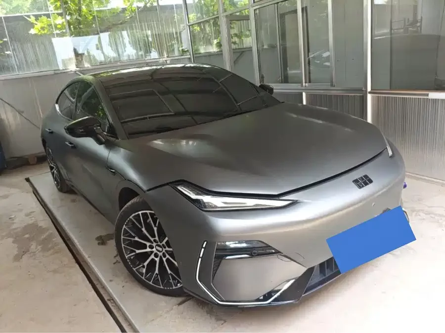 Geely Galaxy E8