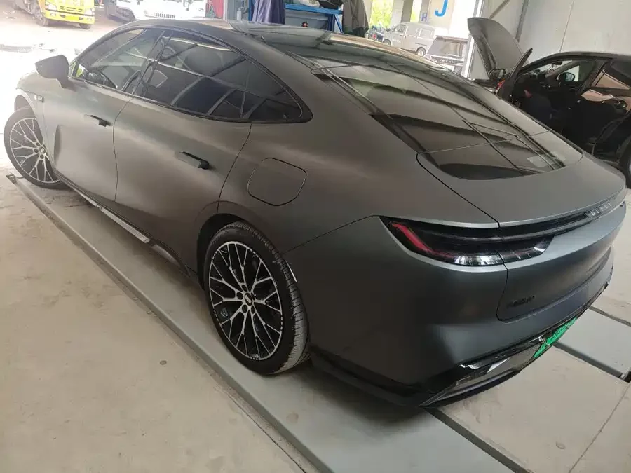 Geely Galaxy E8