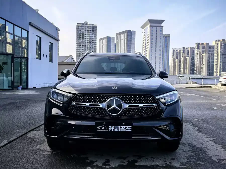 Mercedes Benz GLC