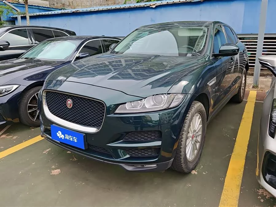 Jaguar F-PACE