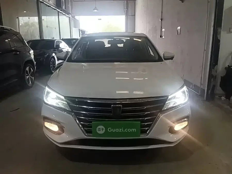 Roewe i5