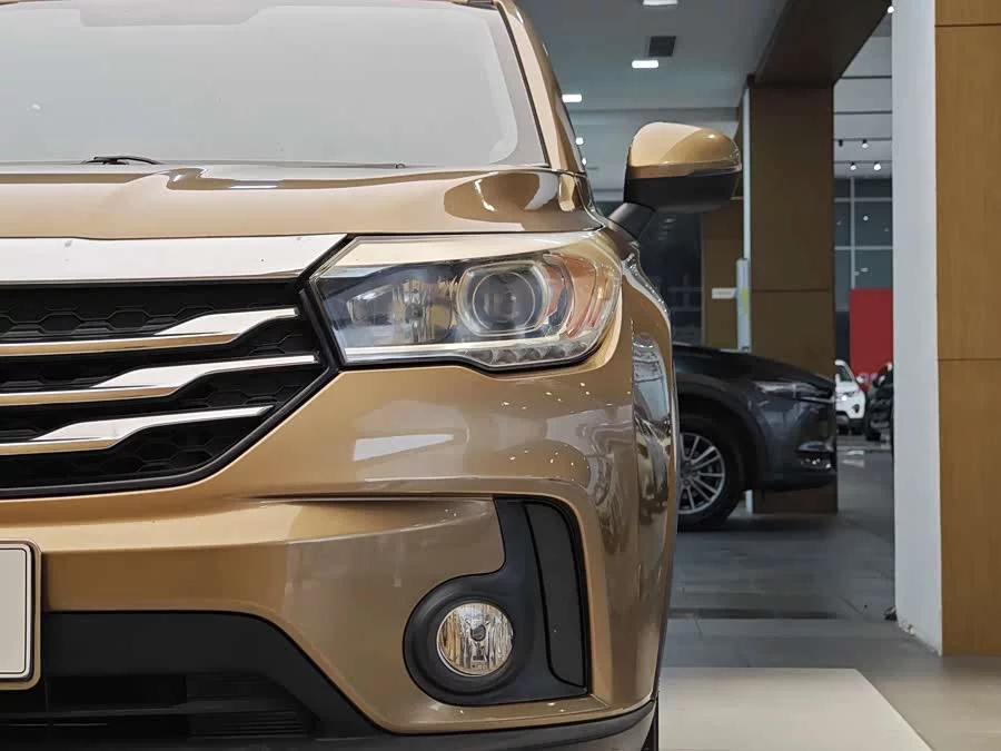 GAC Trumpchi GS4