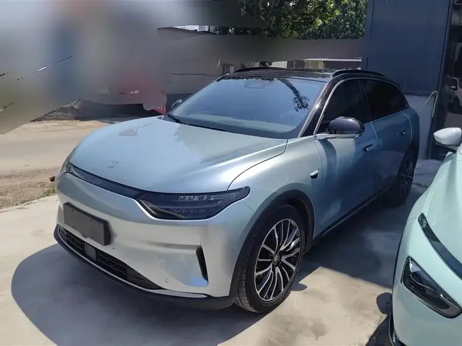 Leapmotor C11