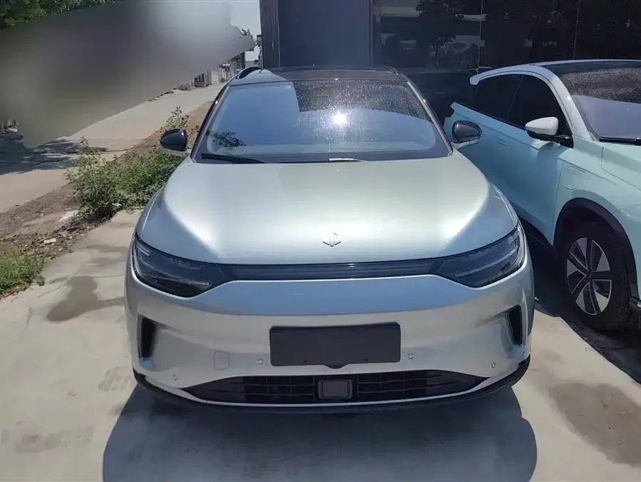 Leapmotor C11