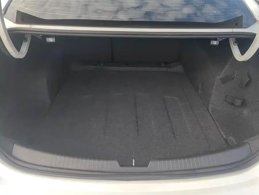 Chevrolet Malibu XL