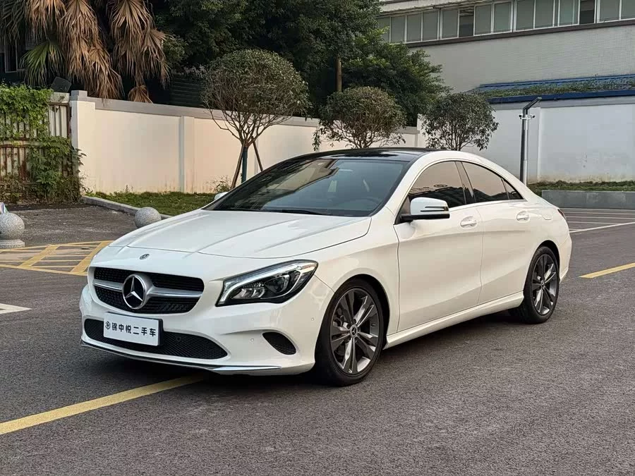 Mercedes-Benz CLA