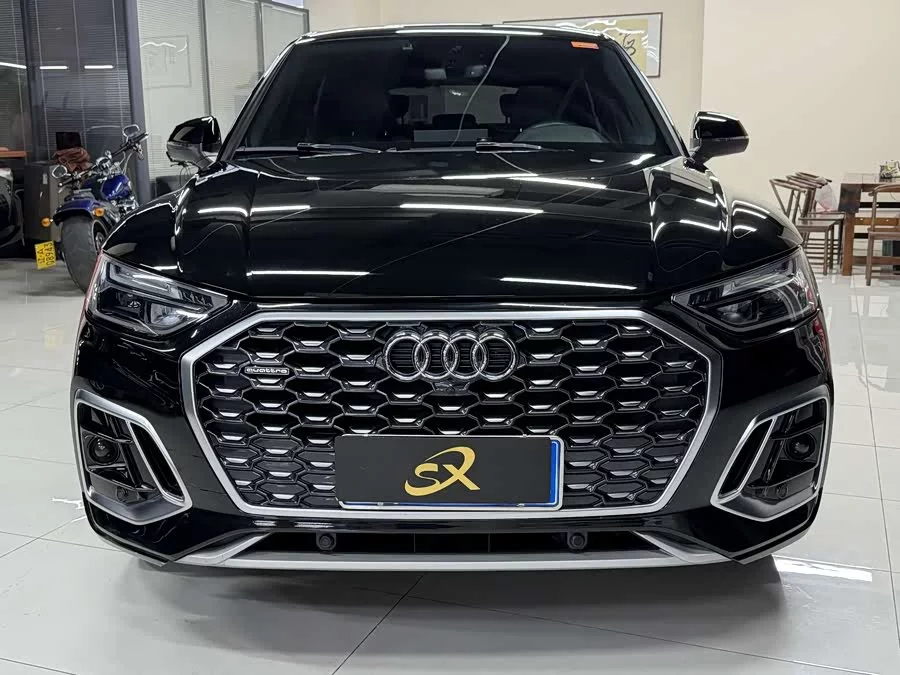 Audi Q5L Sportback