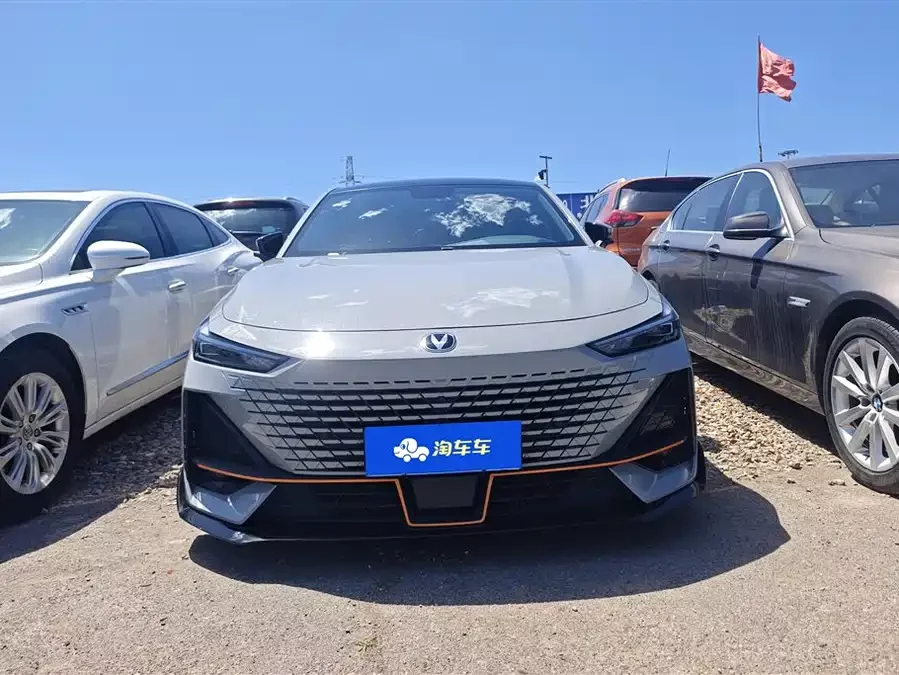 Changan UNI-V