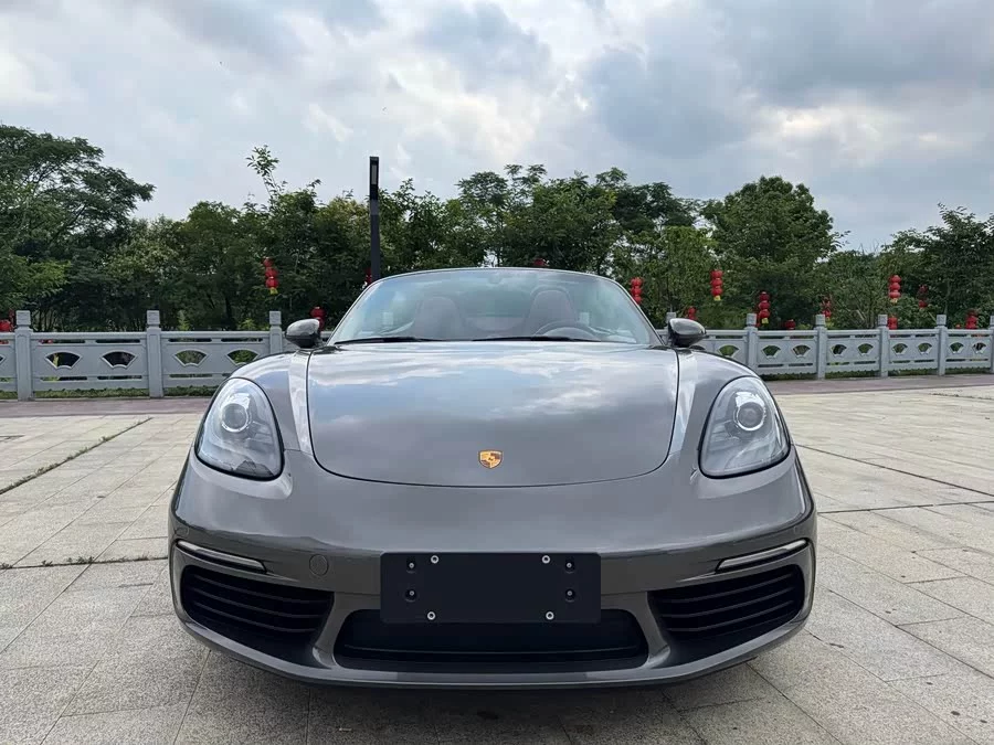 Porsche 718