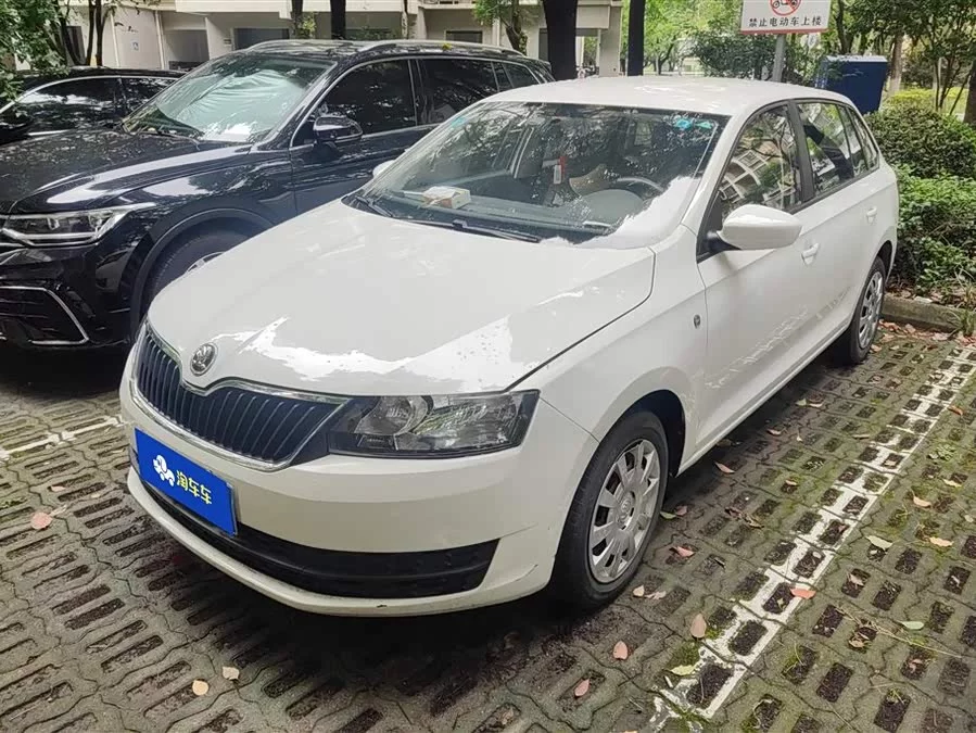 Skoda Rapid