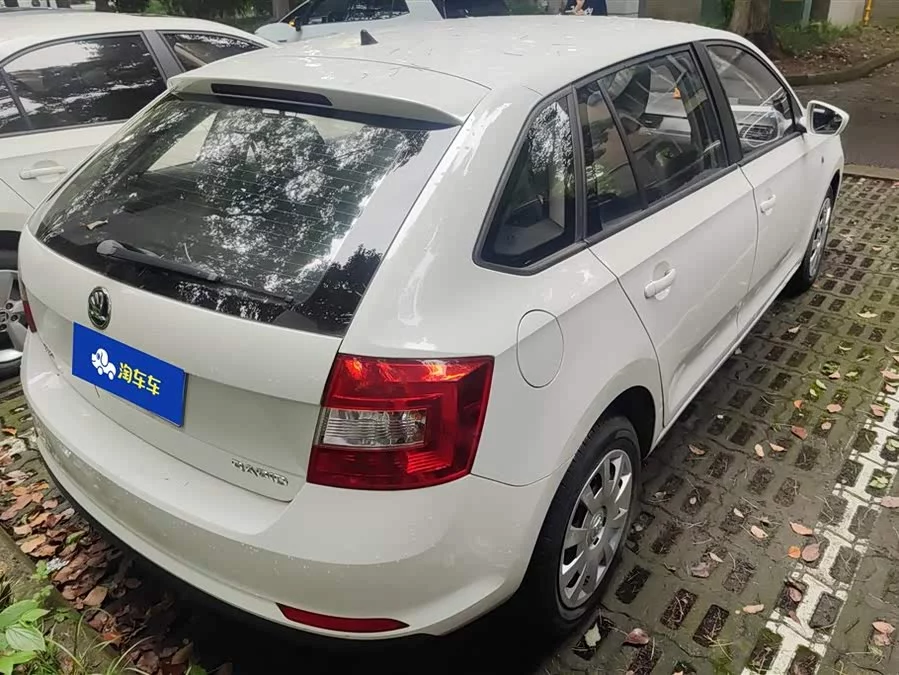 Skoda Rapid