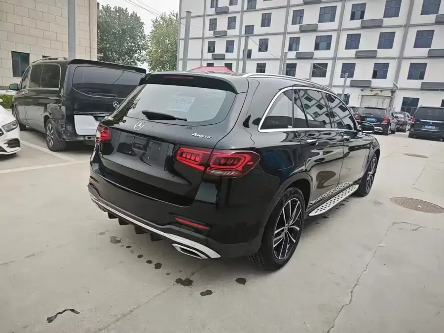 Mercedes Benz GLC