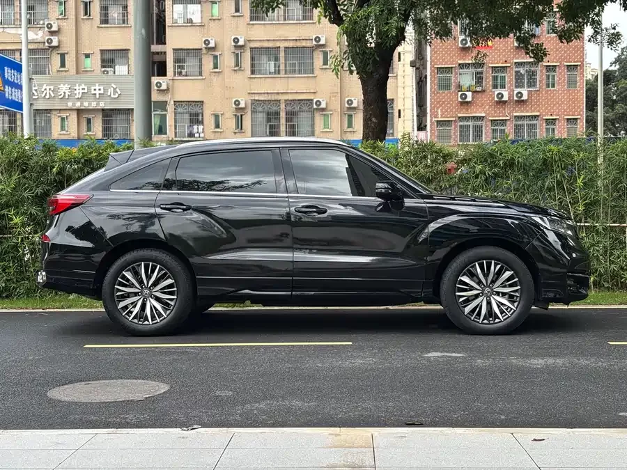 Honda Crown Road