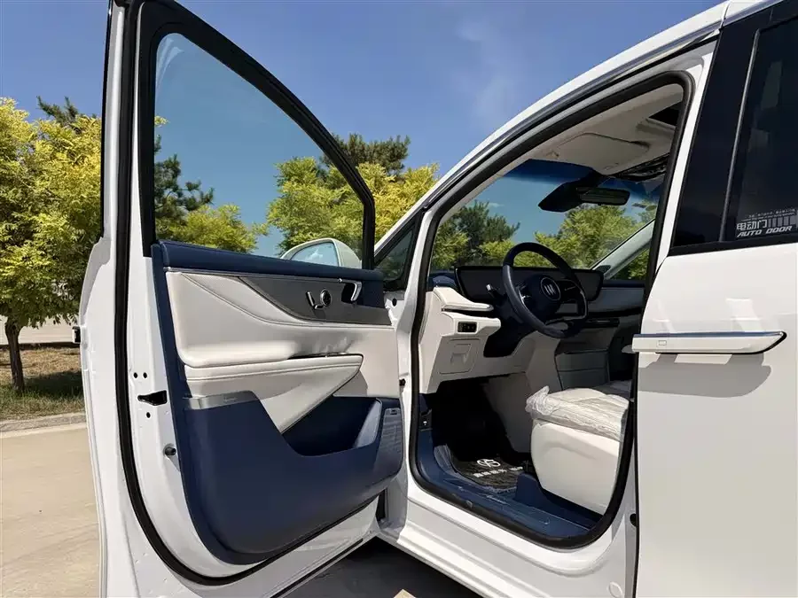 Buick GL8 New Energy