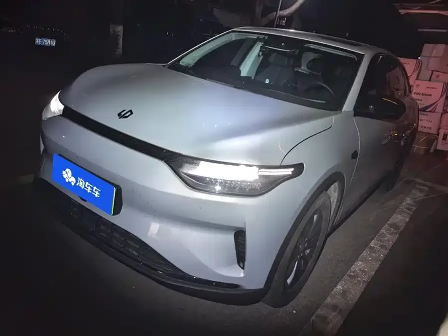 Leapmotor C11
