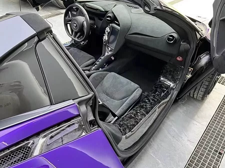 McLaren 720S
