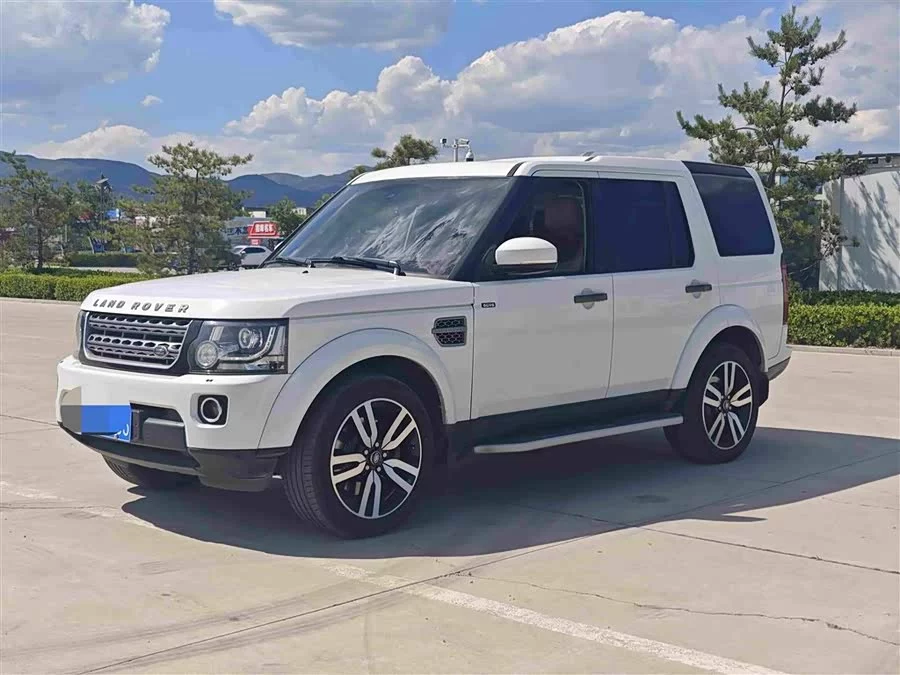 Land Rover finds