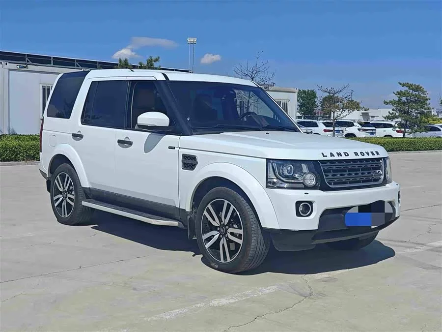 Land Rover finds