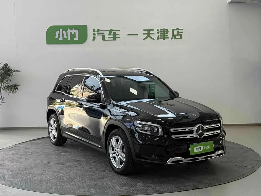 Mercedes Benz GLB