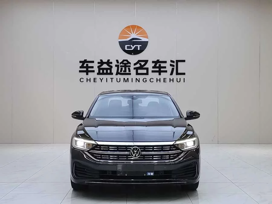 Volkswagen Sagitar
