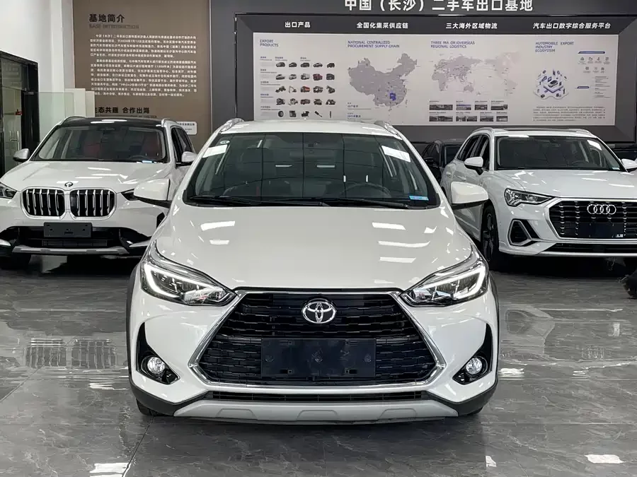 Toyota YARiS L