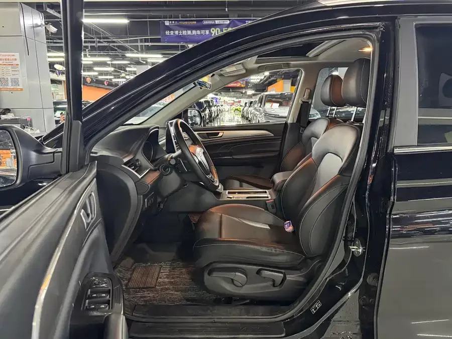 Haval M6