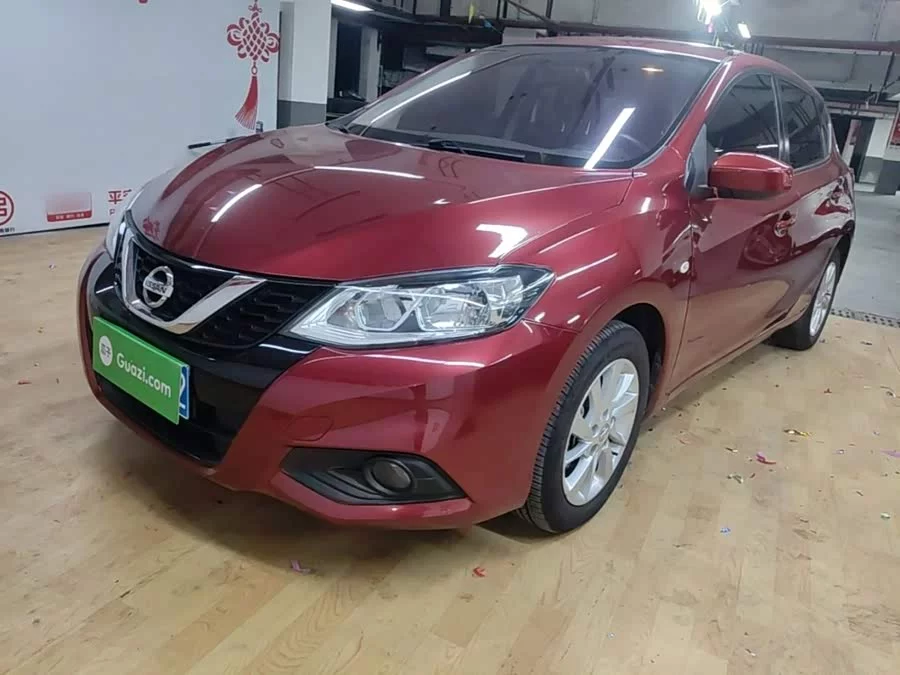 Nissan Tiida